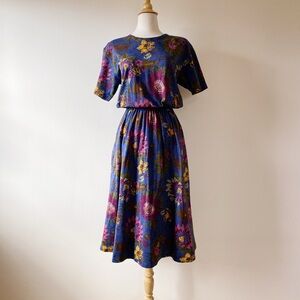 Eddie Bauer Vintage Blue Floral Midi Dress
